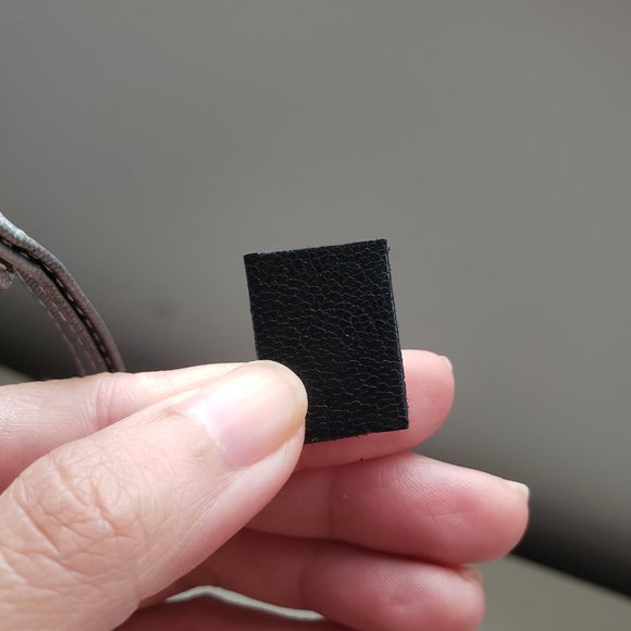 Limited edition: Givenchy GV3 zipped card holder - Picture 14 of 15